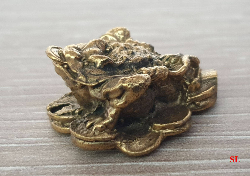 Grenouille-Feng-Shui-piece-chinoise-Figurine-Amulette-en-laiton-Miniature